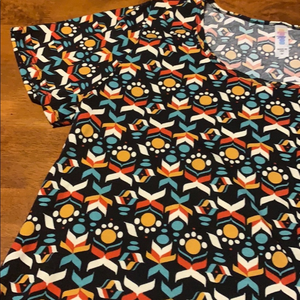 Medium LuLaRoe Classic